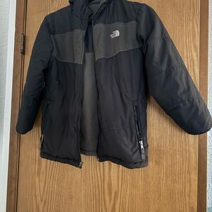 The North Face Kids Black & Gray Hooded Puffer Jacket